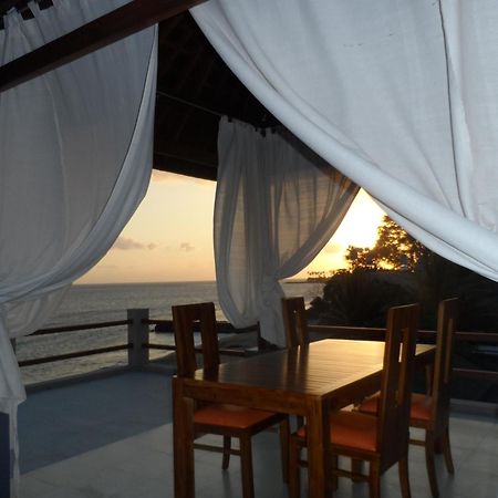 Cafe Alberto B And B Senggigi Kültér fotó